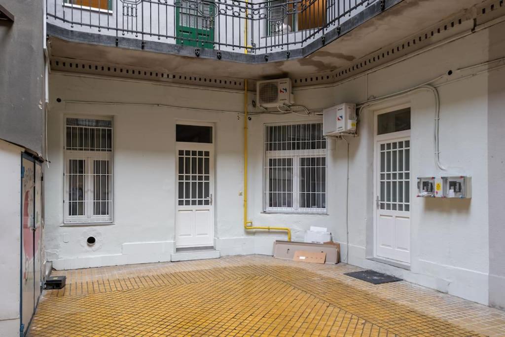 Art Nouveau Apartment Budapest Eksteriør bilde